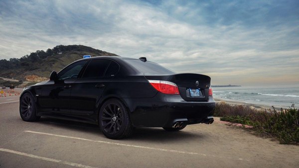 Изображение №24 1920x1080 «Чёрный бмв e60 на побережье» из коллекции «Обои БМВ М5 (BMW M5)»