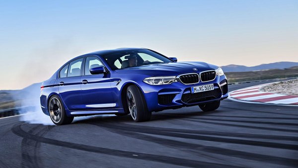 Изображение №22 1920x1080 «Дрифт на повороте BMW M5» из коллекции «Обои БМВ М5 (BMW M5)»