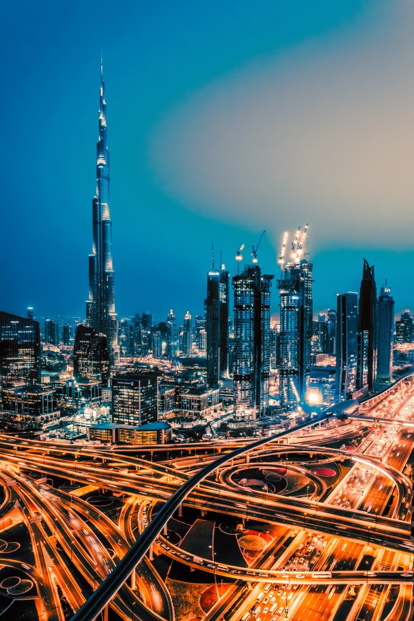 Изображение №13 3901x5843 «Светящийся город, магистраль» из коллекции «Обои Ночной Город»