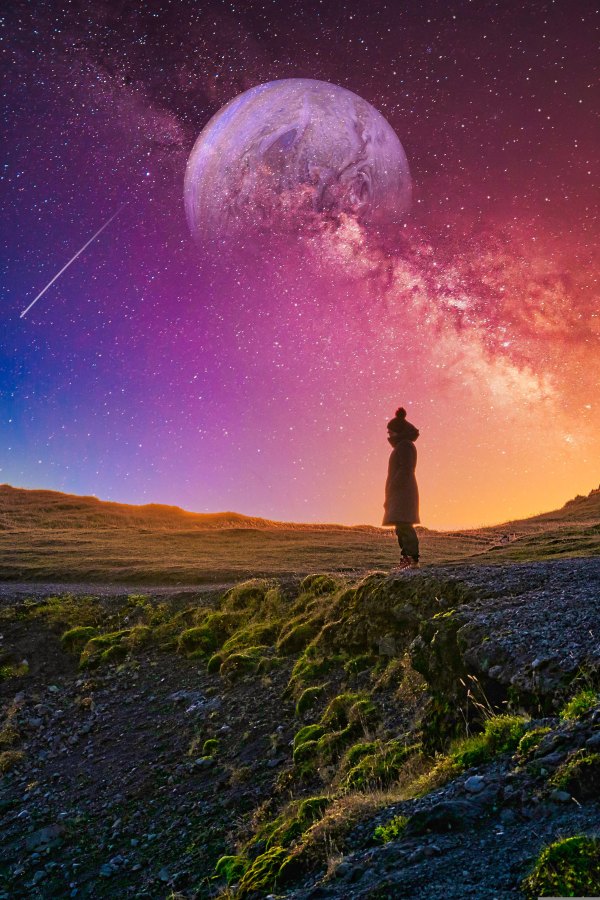 Изображение №25 3017x4526 «Красивое небо с планетой и звездами, девочка» из коллекции «Обои Звёздное Небо»