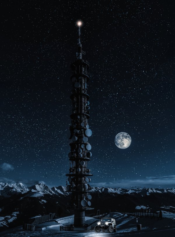 Изображение №24 3648x4956 «Вышка связи, снегопад, зима, ночь, машина» из коллекции «Обои Зимняя Ночь»