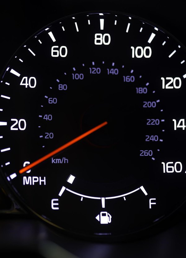 Изображение №3 1041x1440 «Спидометр, 2016 kia optima гибридный седан» из коллекции «Обои Спидометр»