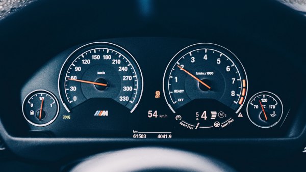 Изображение №12 3840x2160 «Обои приборная панель спидометр» из коллекции «Обои Спидометр»